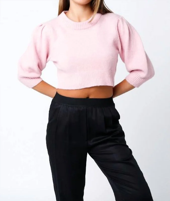 Betty Cropped Sweater In Pink