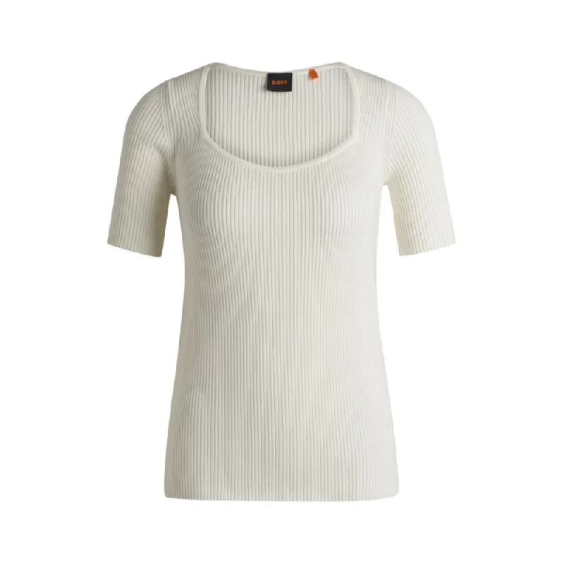 Square-neck short-sleeved sweater in ribbed stretch fabric